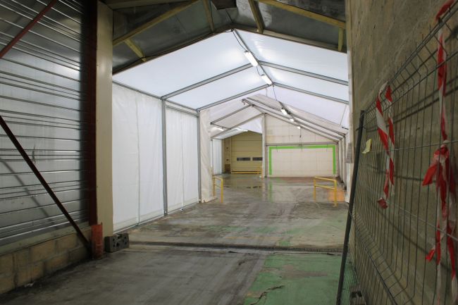 Tunnel sur-mesure entre 2 batiments en Normandie